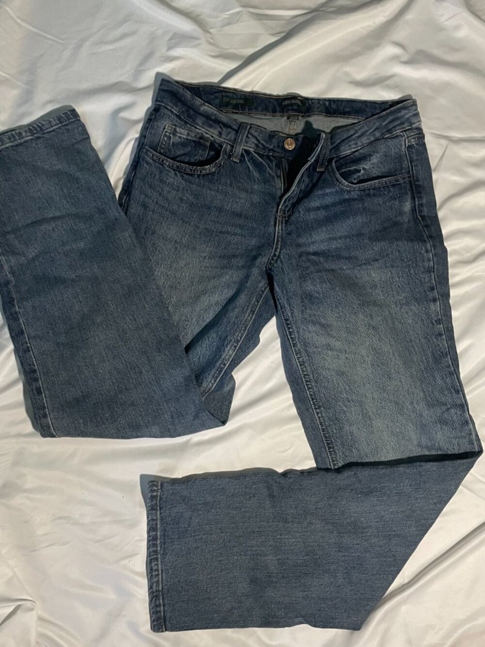 Mid wasted jeans